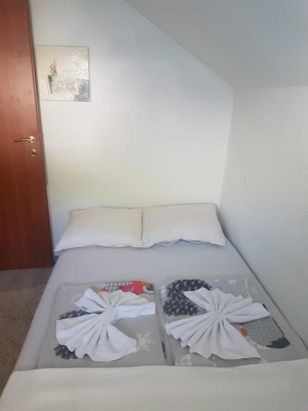 Apartman Salus Tuzla Exterior foto